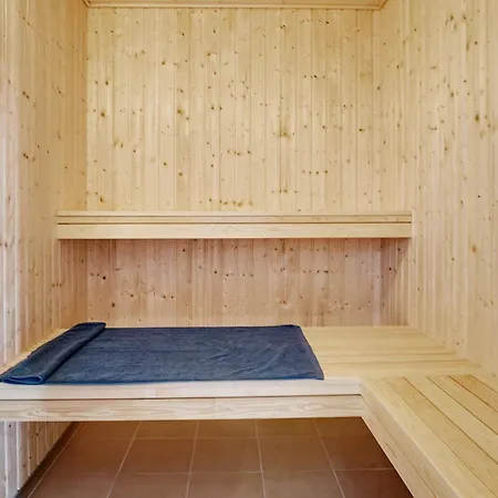 5 Star In * Grenå