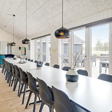 26 Person In 펜션 그레나