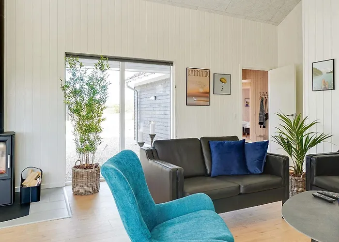 26 Person In Grenaa